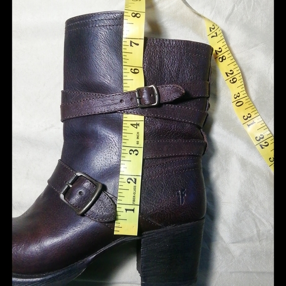 Frye Boots size 6.5 - Picture 11 of 12